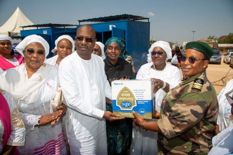 𝐌𝐨𝐢𝐬 𝐝𝐞 𝐥𝐚 𝐒𝐨𝐥𝐢𝐝𝐚𝐫𝐢𝐭𝐞́ 𝐞𝐭 𝐝𝐞 𝐥𝐮𝐭𝐭𝐞 𝐜𝐨𝐧𝐭𝐫𝐞 𝐥’𝐞𝐱𝐜𝐥𝐮𝐬𝐢𝐨𝐧